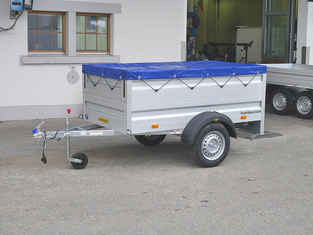 Humbaur Anhänger Typ HA, Einachs Tieflader, mit doppeltem Bordwandaufsatz, Flachplane und Stützen - Meier Anhänger AG